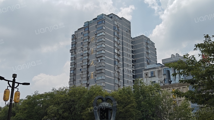 开泰大厦外景图