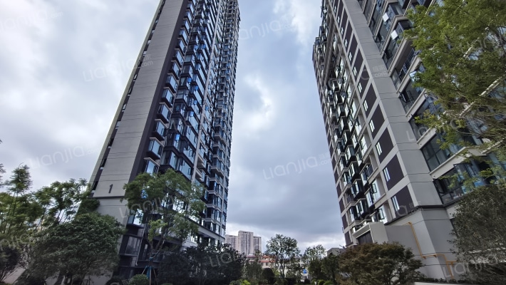 大华锦绣山海外景图