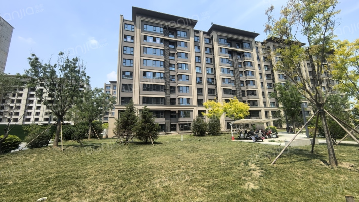 天津汇悦城外景图