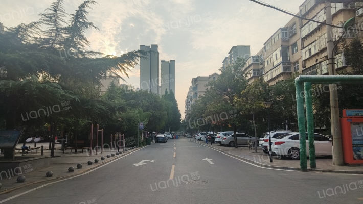 前百家小区外景图