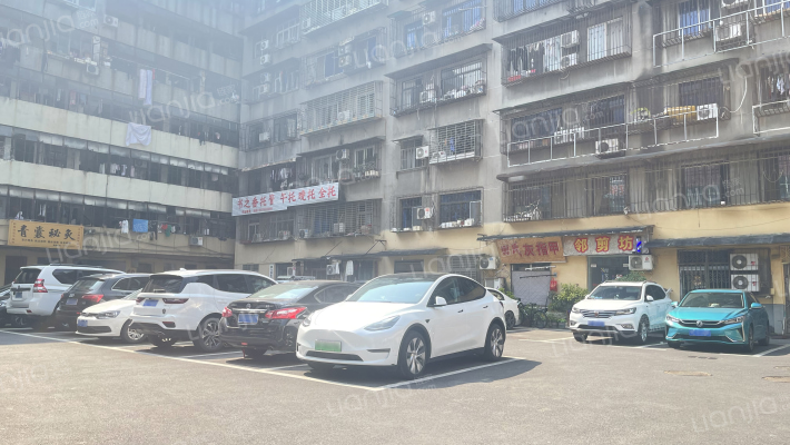 东风路经协家属院外景图