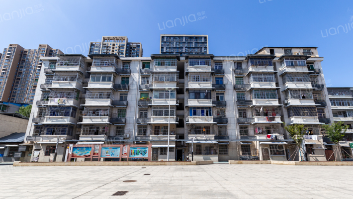 吴家山三民小区外景图