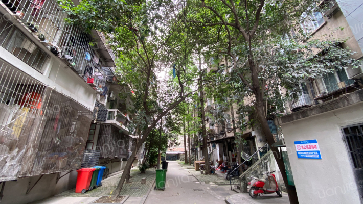 环保小院外景图