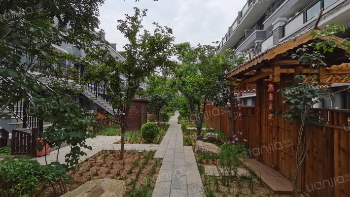 龙湖长城源著2号院外景图