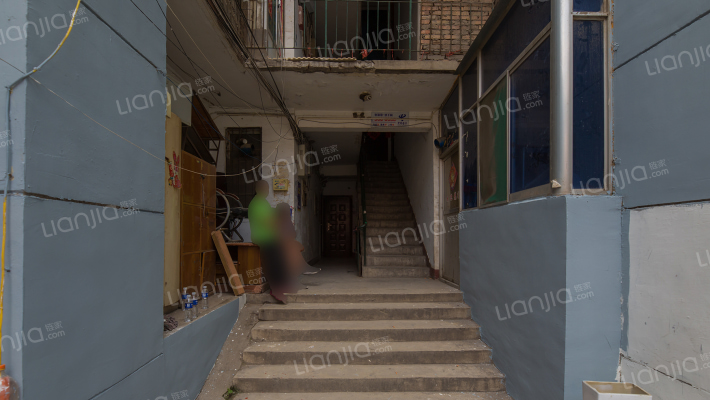 东华门16号典式楼外景图