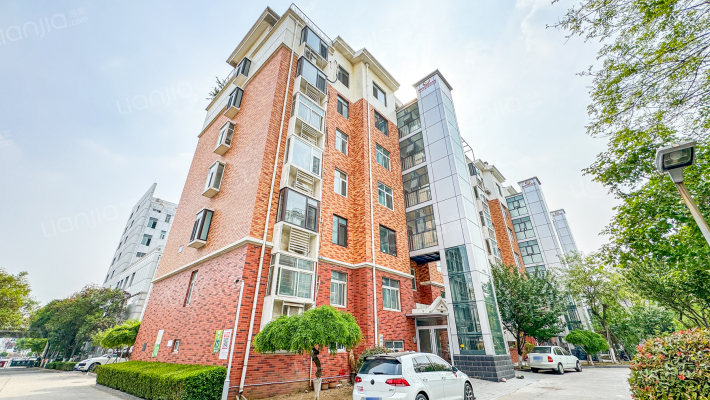 望山花园外景图