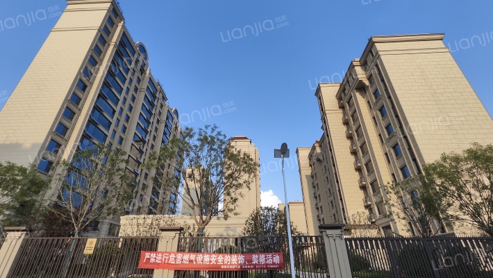 天正凤麟东院外景图