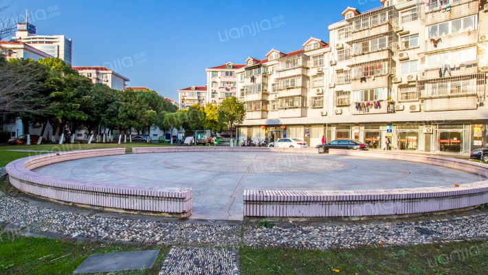 东城花苑二村外景图