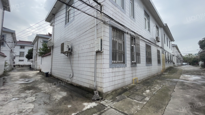 联盟小区外景图