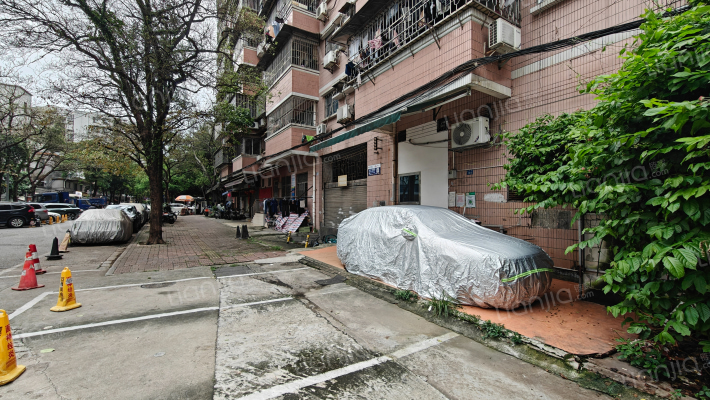 农机宿舍外景图