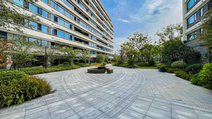 绿城春月云锦外景图