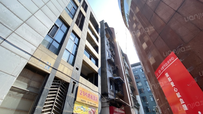 采血站宿舍外景图