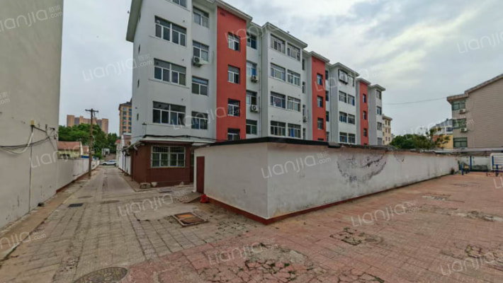 中国工商银行小区外景图