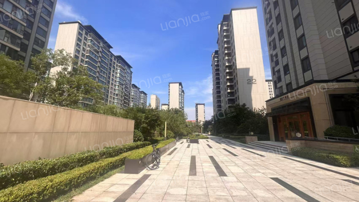 万科翡翠书院南区外景图