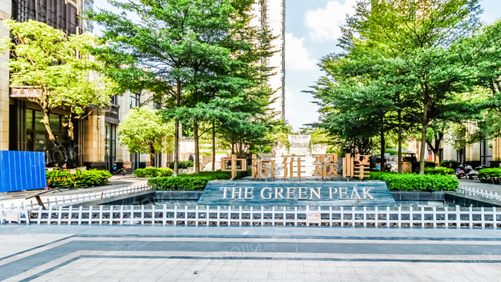 中海雍翠峰外景图