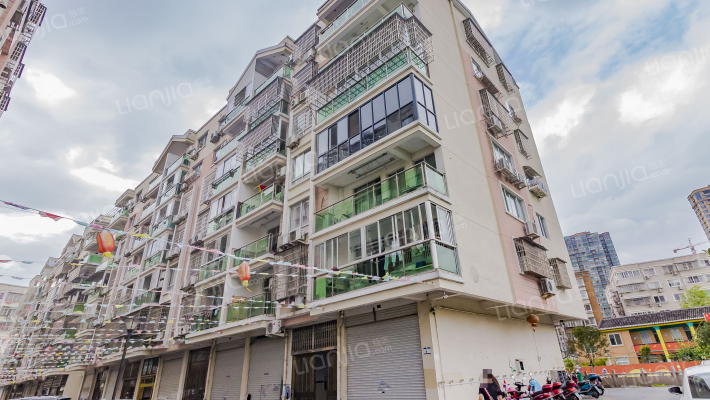 水岸嘉园外景图