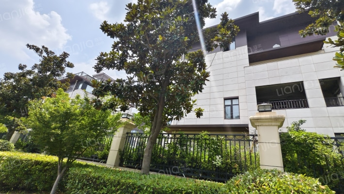 南山公馆外景图