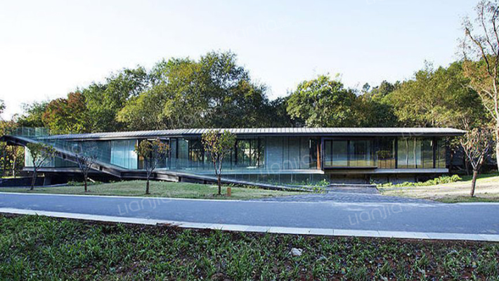 佛手湖森林庄园外景图