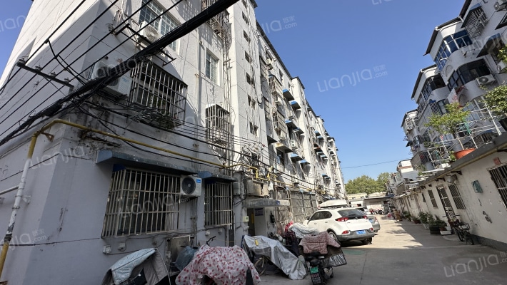 新民新村外景图