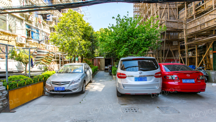 中山北一路140弄外景图