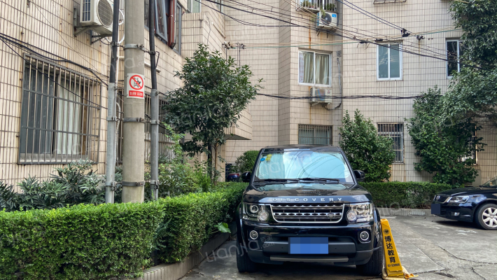 南洋新华公寓外景图