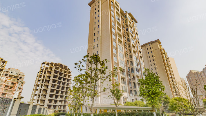 东达紫阳城外景图