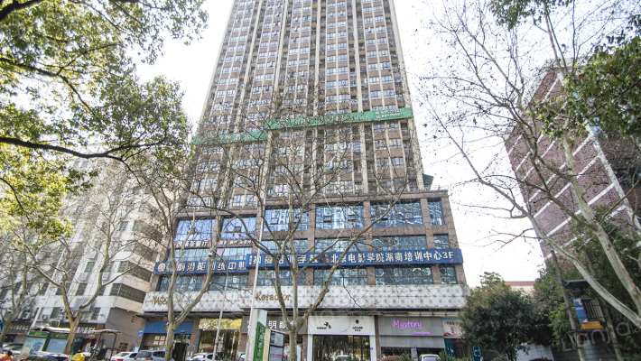 雅第大厦外景图