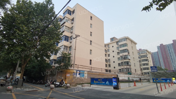 交通银行宿舍外景图