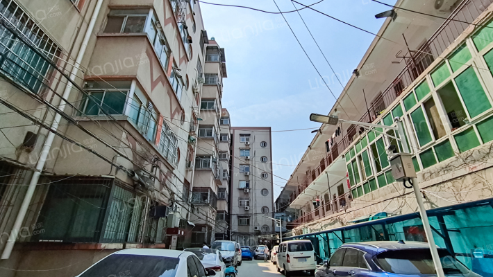 菜场街20号院外景图