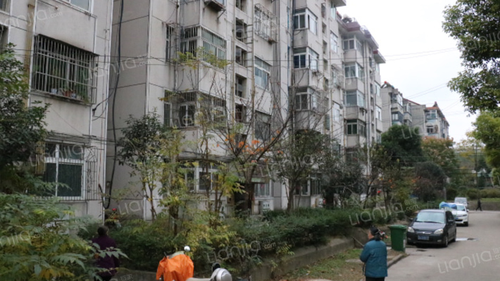 山湖新村外景图