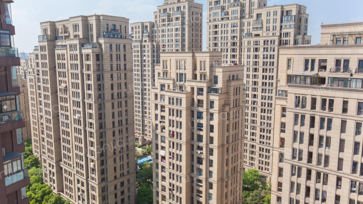 绿城玉兰公寓外景图