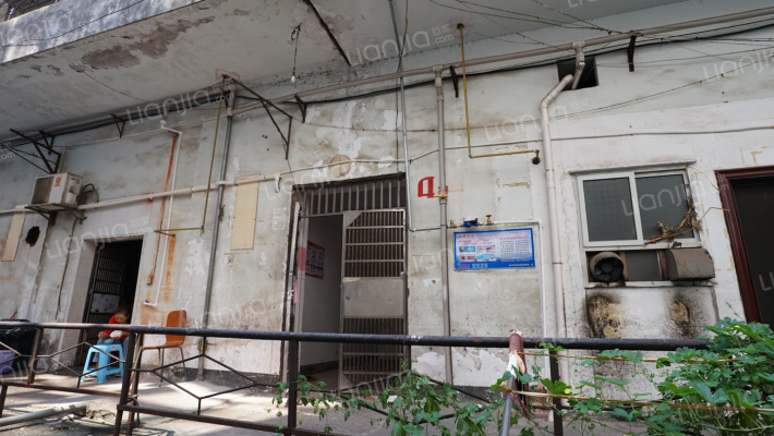 电影公司宿舍外景图