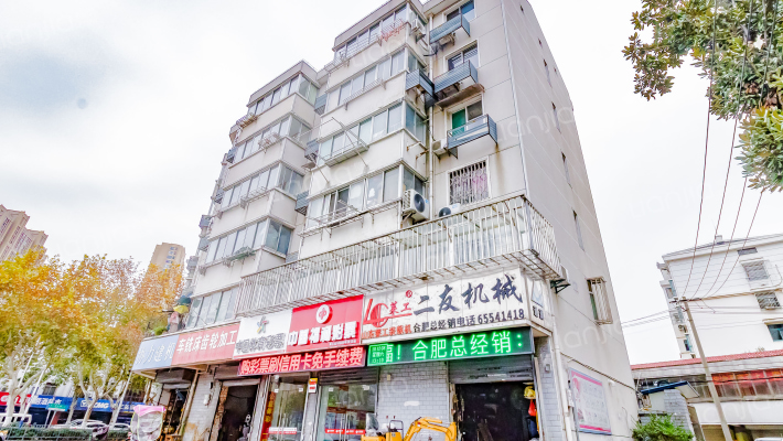 客运公司宿舍楼外景图