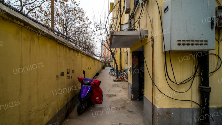 兴隆铺路6号院外景图