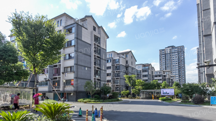 强头家园外景图