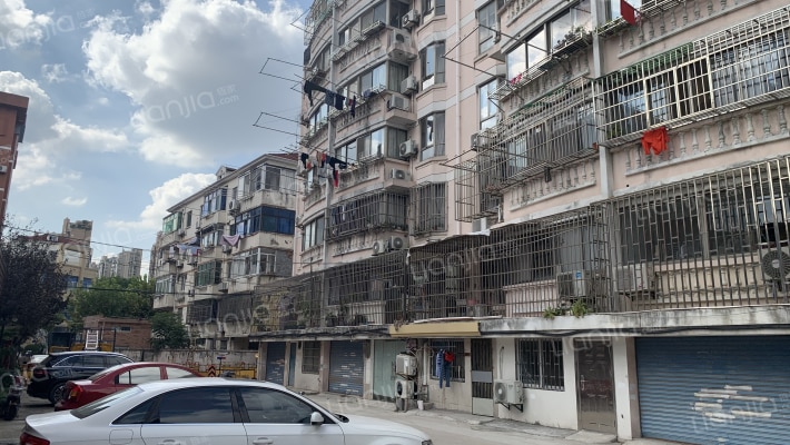 新建中路604弄外景图