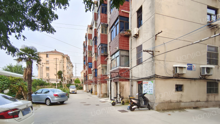 芳泉路103号外景图