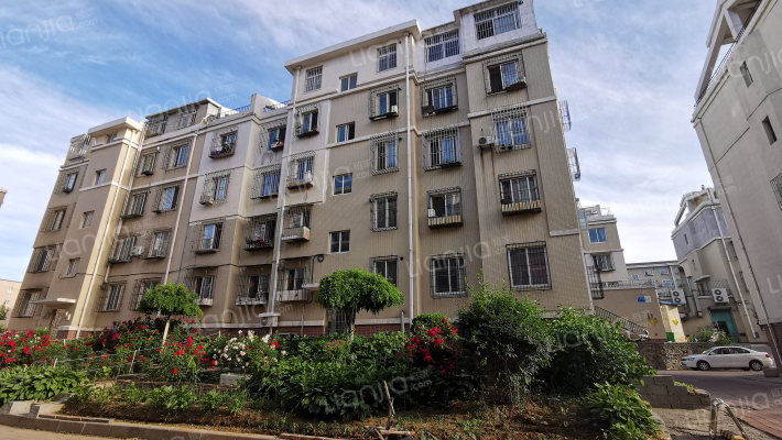 世纪家园外景图