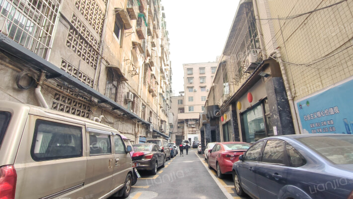 白云中路127号外景图