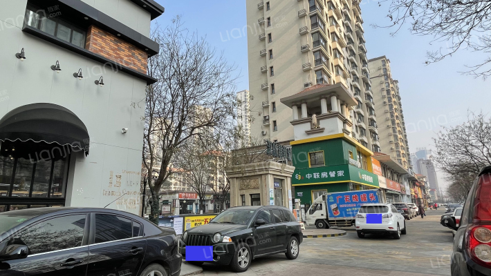 深航翡翠城外景图