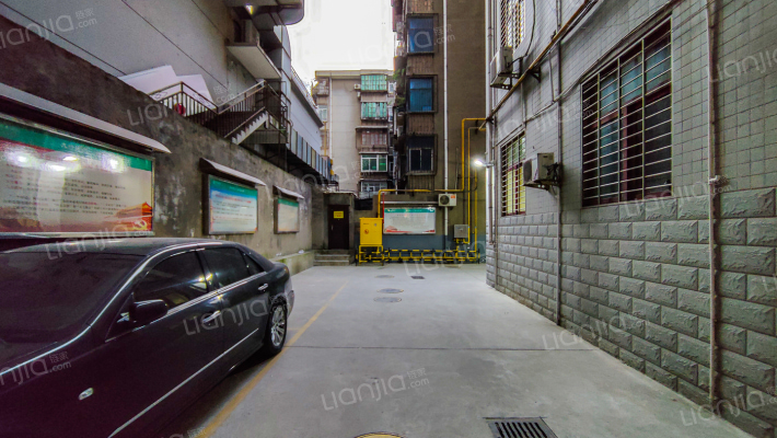 城内农行家属院外景图