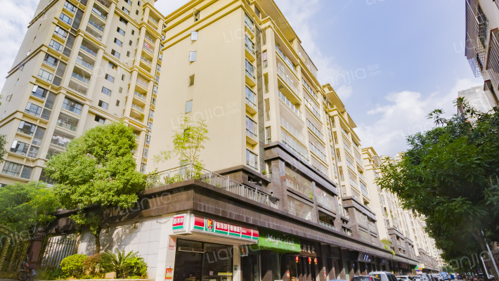 御景东方花园外景图