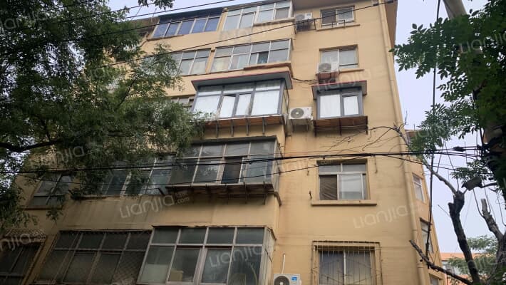 栗胜路67号院外景图