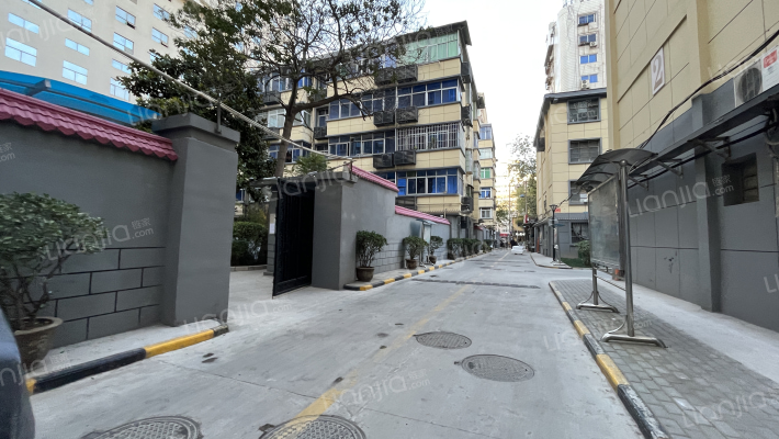 西一路216号外景图