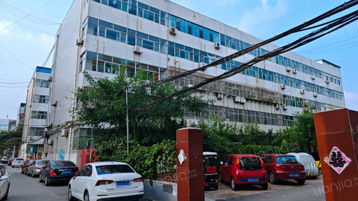 水晶街小区外景图