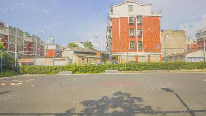 后张小区外景图