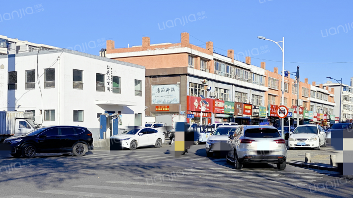 群安综合市场外景图