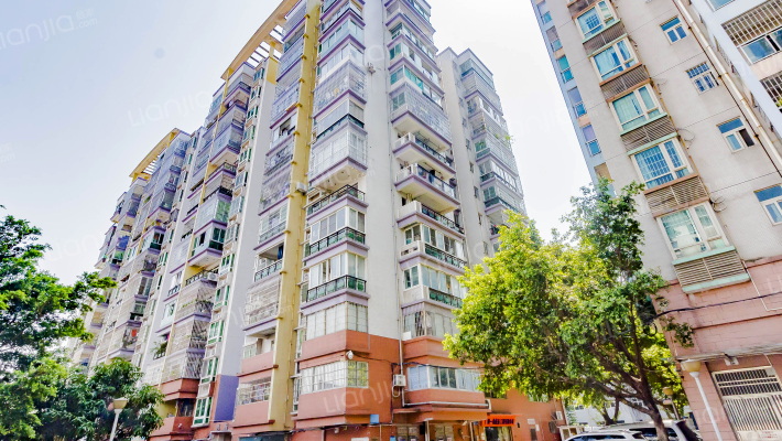 华燊大厦外景图