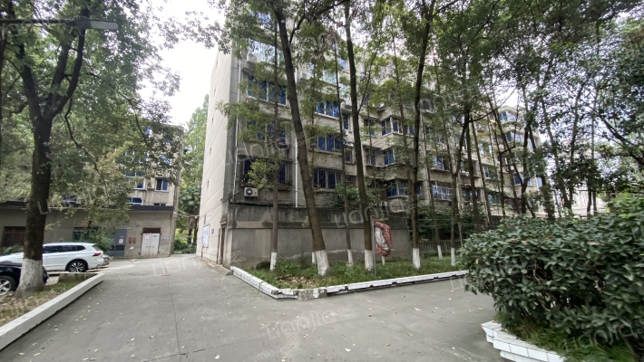 新都一中家属院外景图