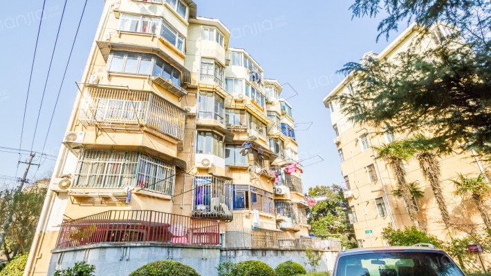 莘松八村外景图